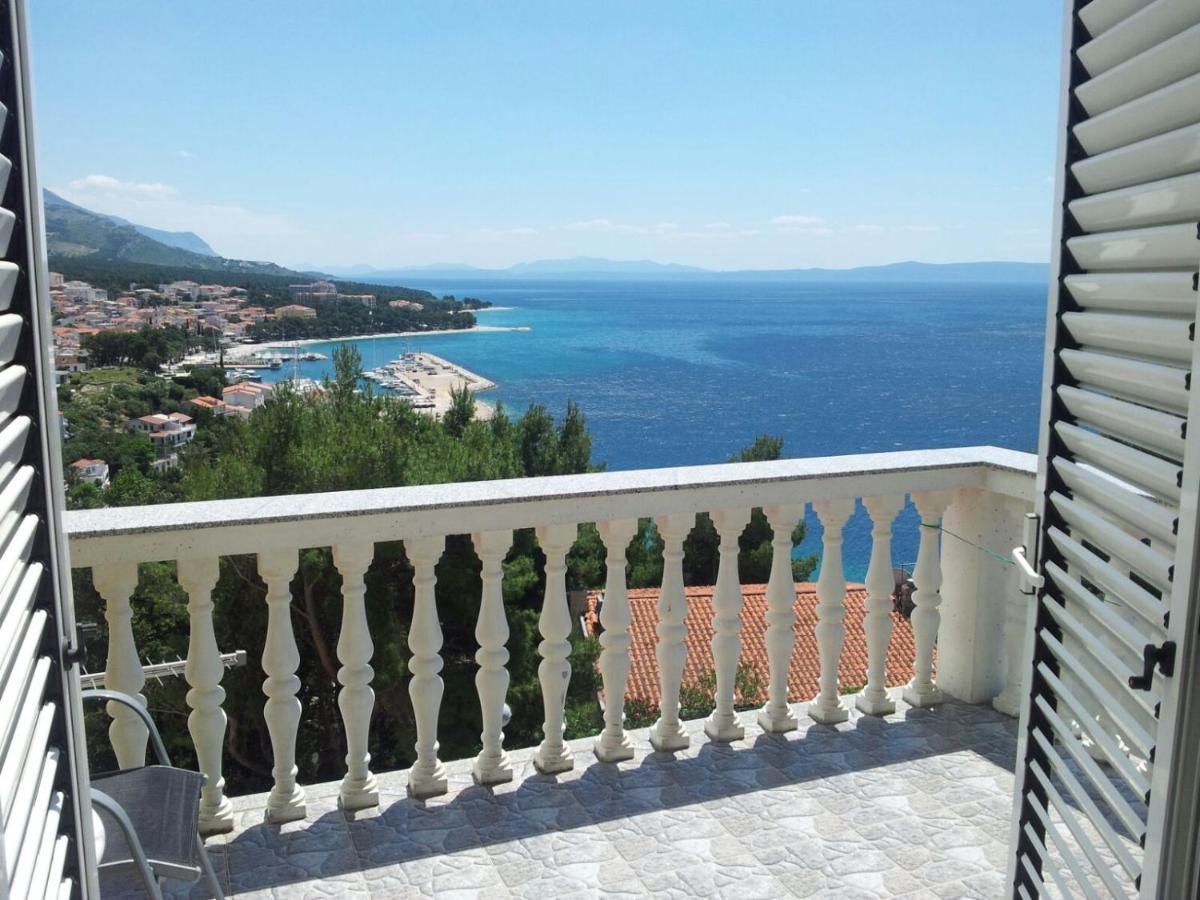 Apartman Saric K&M Apartment Baska Voda Bagian luar foto