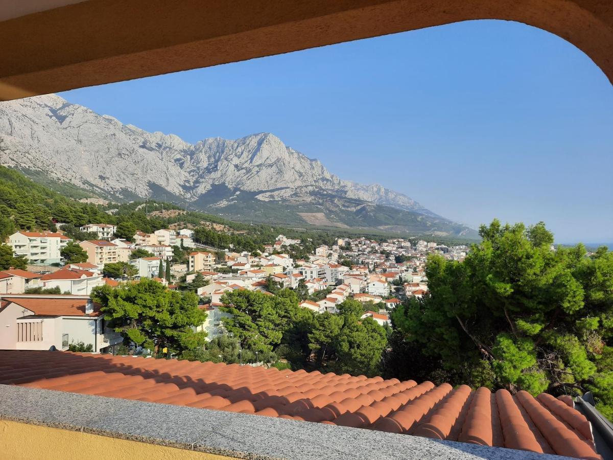 Apartman Saric K&M Baska Voda Bagian luar foto