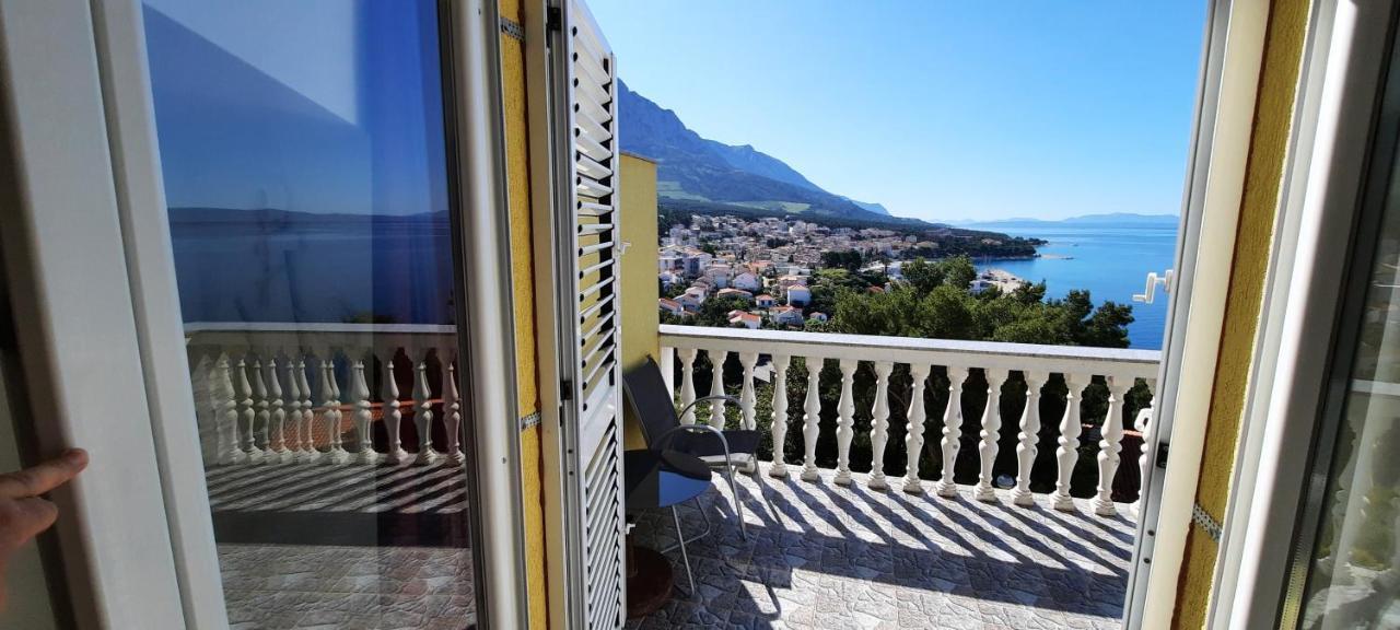 Apartman Saric K&M Baska Voda Bagian luar foto