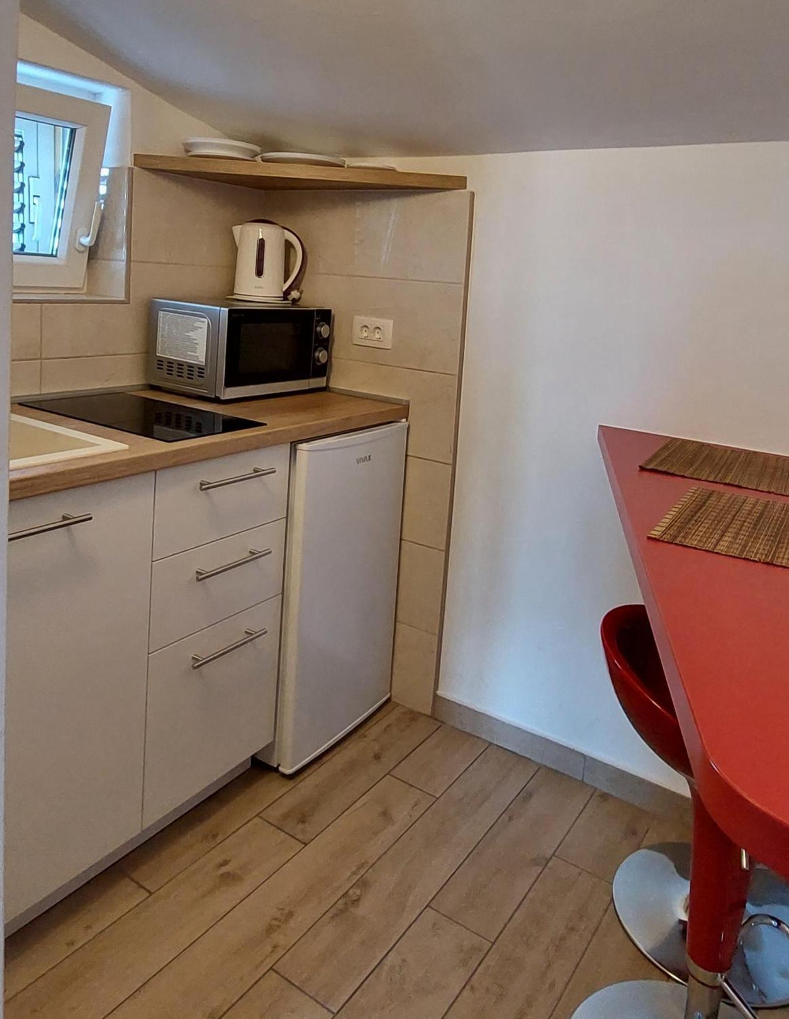 Apartman Saric K&M Baska Voda Bagian luar foto